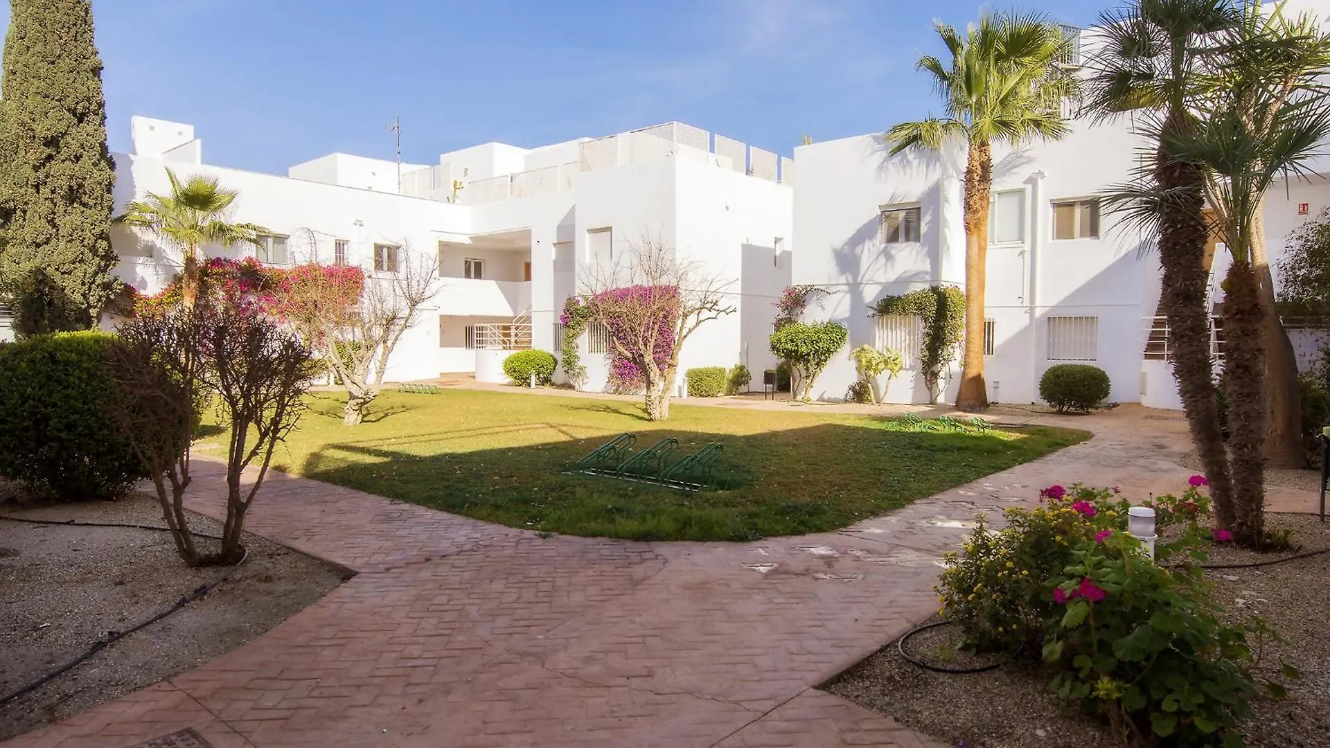 Apartment Vera Playa El Oasis Bajo Con Jardin Y Piscinas